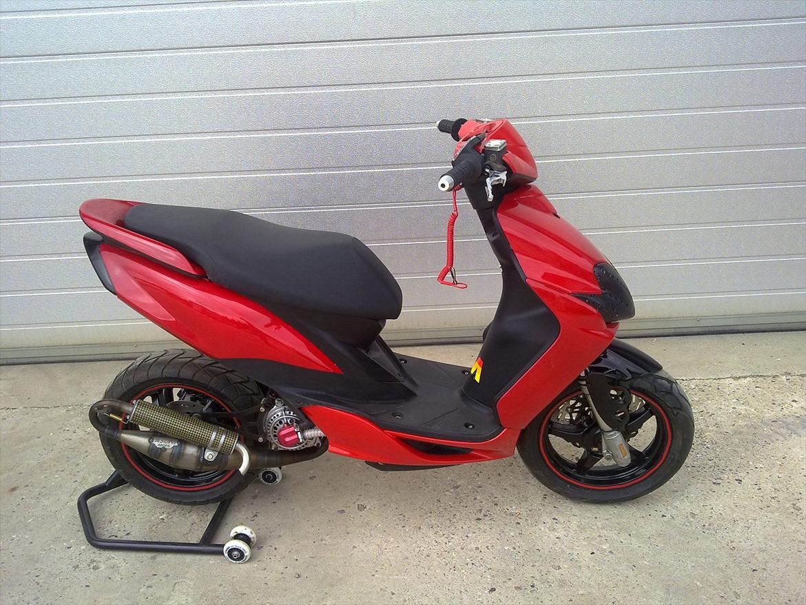 Yamaha Jog RR Solgt billede 8