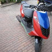 Aprilia sonic 