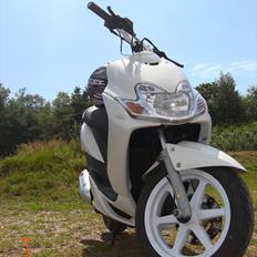 Yamaha jog R