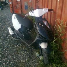 Aprilia Sonic