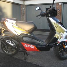 Aprilia SR 50 R Factory