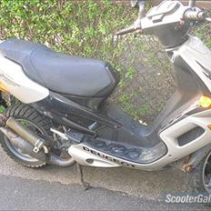 Peugeot Speedfight [Tidlig. Scooter]