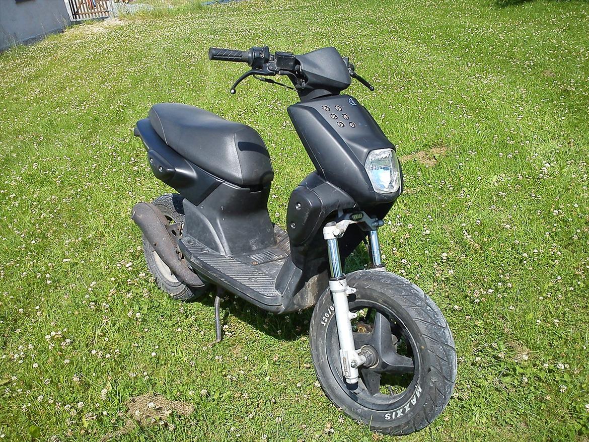 Yamaha slider  tilsalg 6500 billede 1