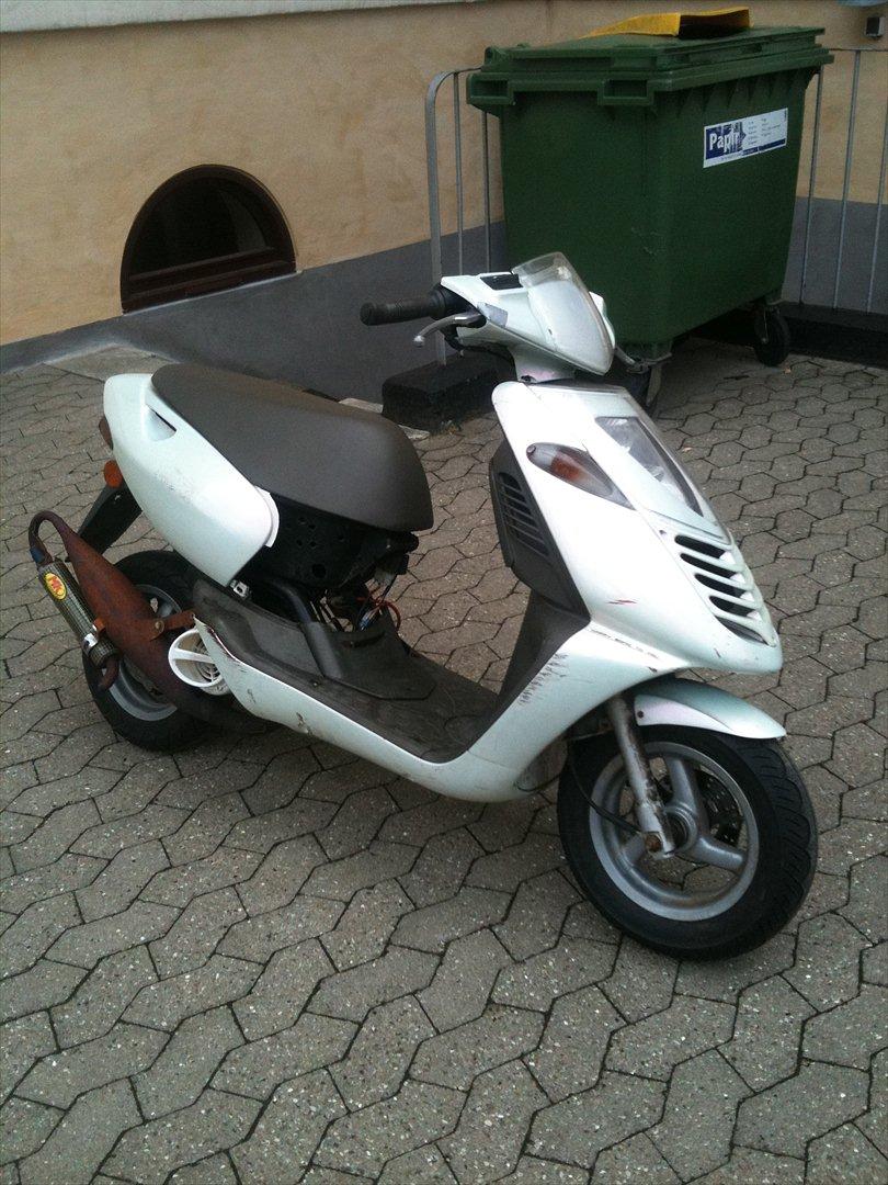 Aprilia sonic [Tidl. scooter] billede 3