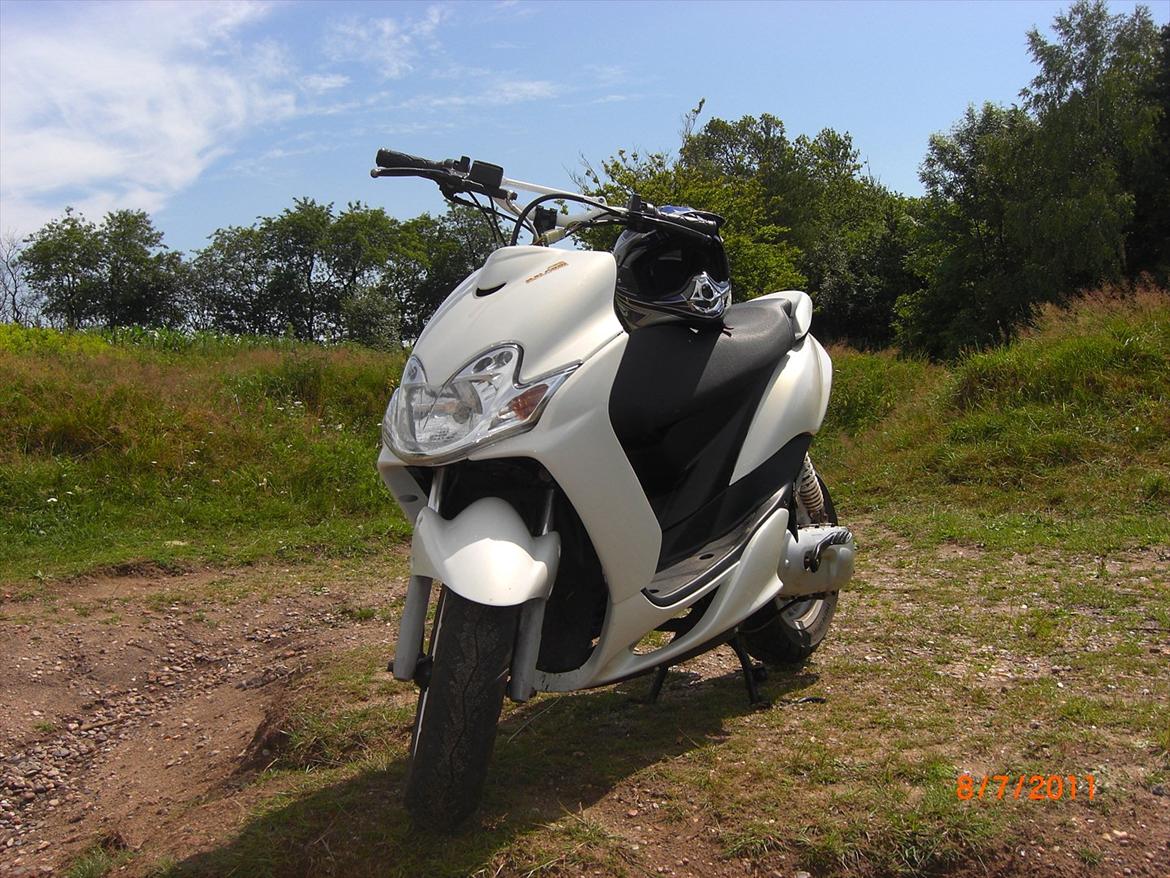 Yamaha jog R billede 1