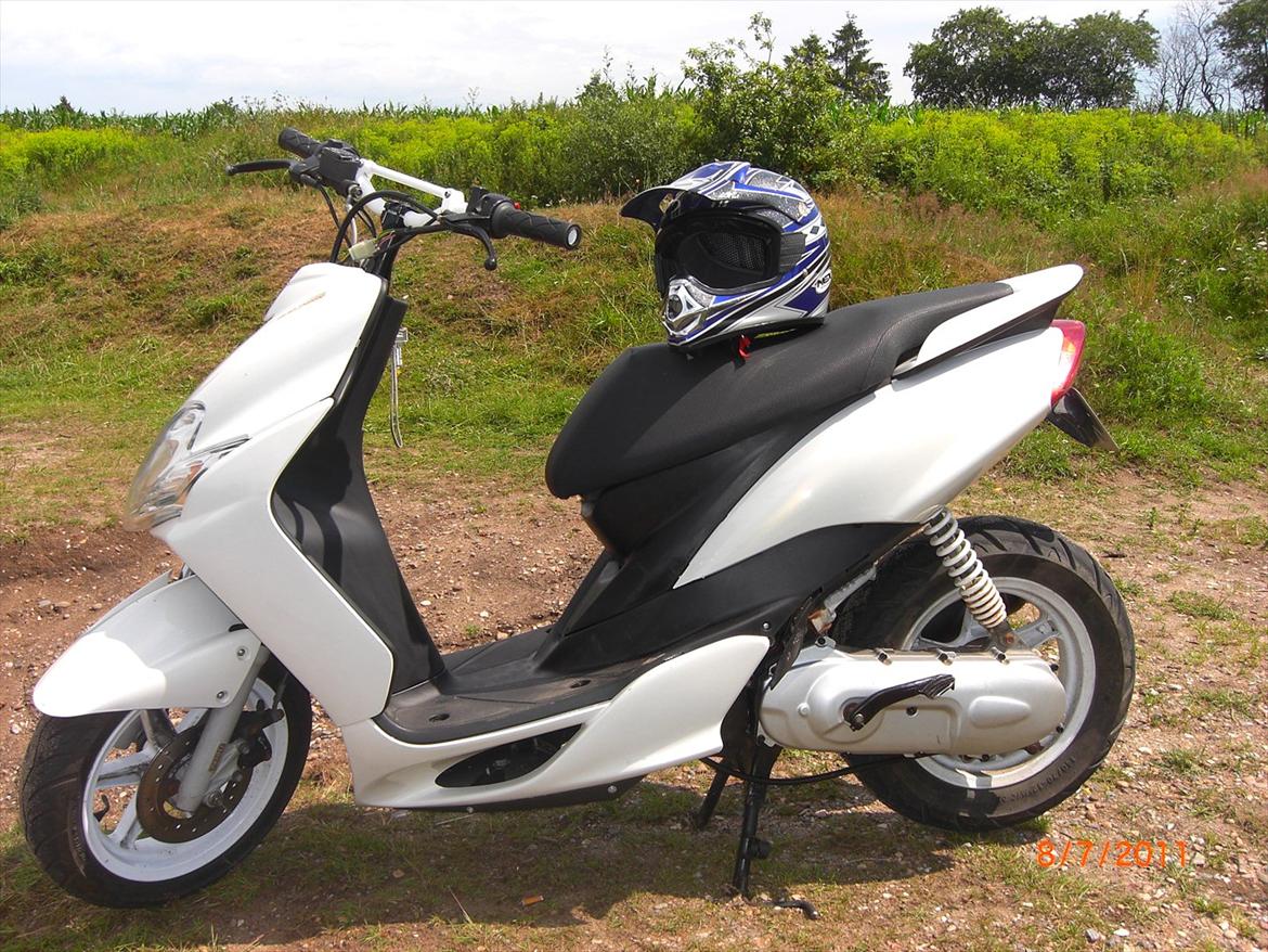 Yamaha jog R billede 2
