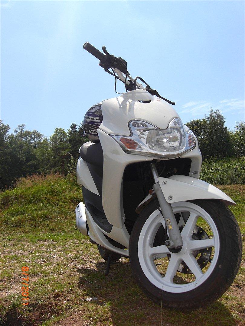 Yamaha jog R billede 3