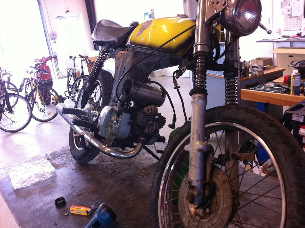 Yamaha 4 gear solgt i dele  billede 4