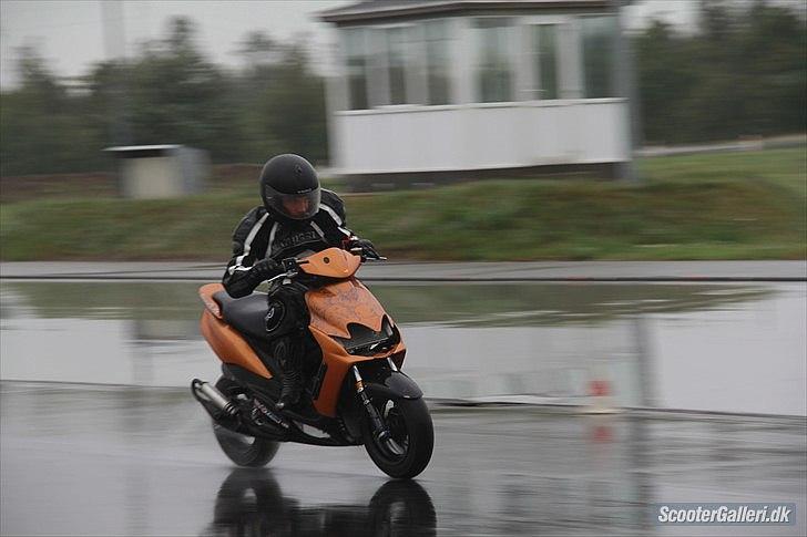 Yamaha jog r DD 21.21-hk billede 1