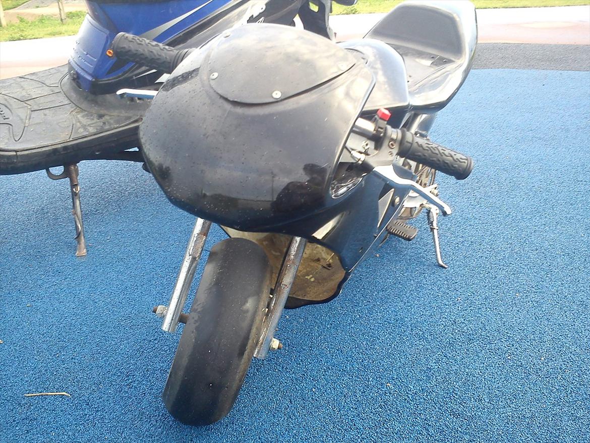 MiniBike  Pocketbike 49cc billede 1