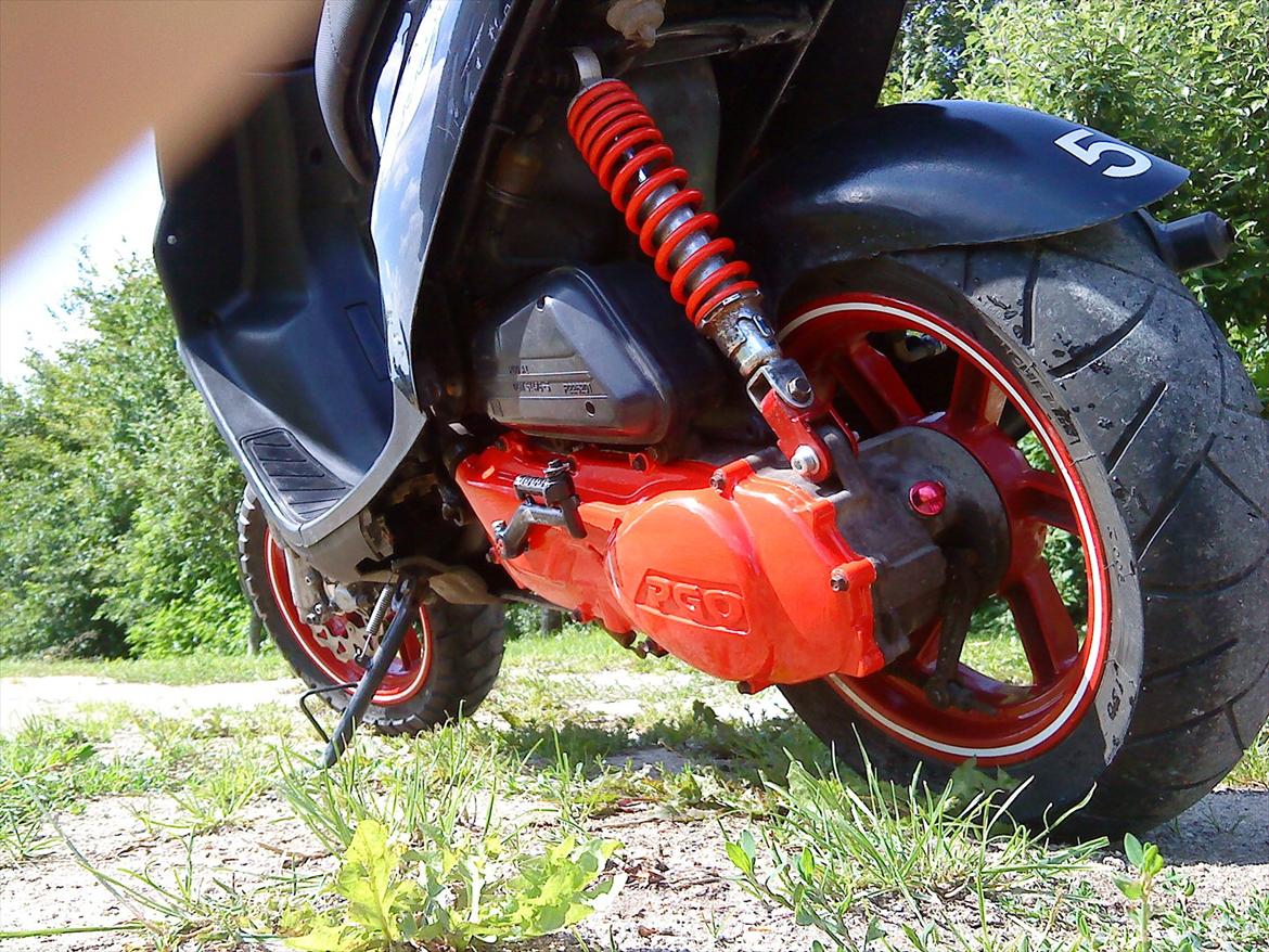 PGO HOT 50 billede 8