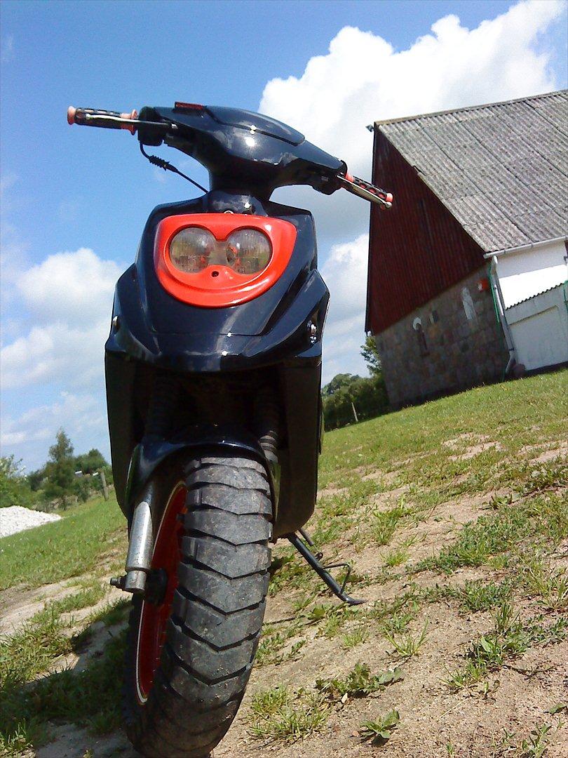 PGO HOT 50 billede 1