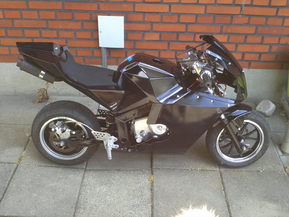 MiniBike r6  billede 2