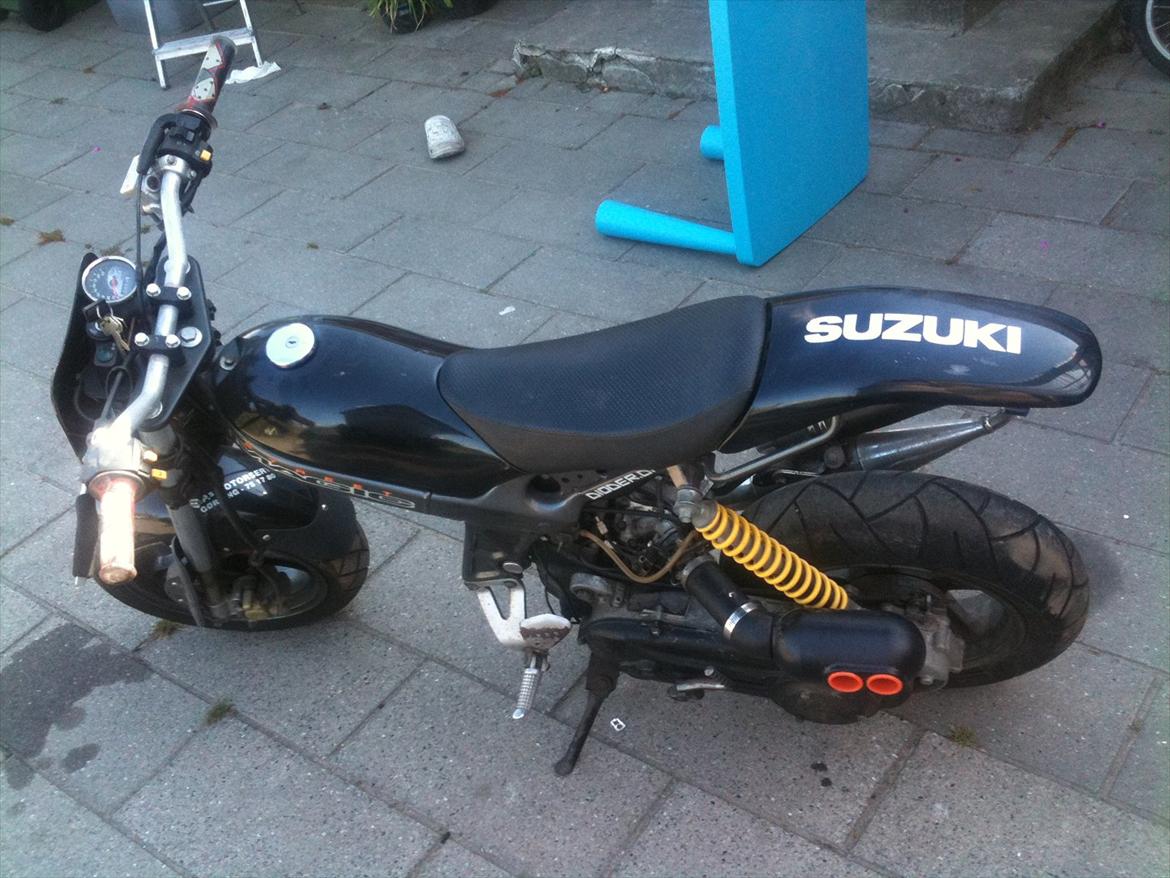 Suzuki Streetmagic billede 3