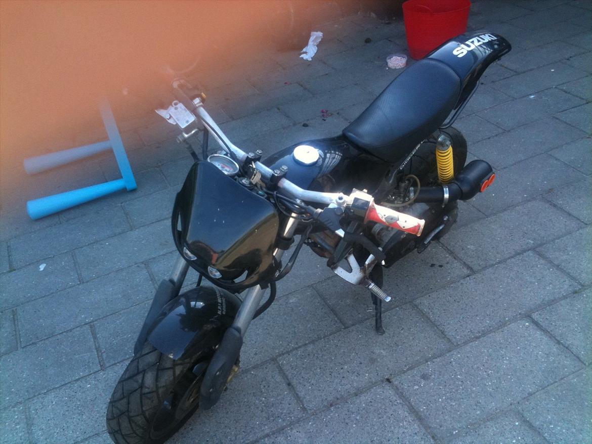 Suzuki Streetmagic billede 4