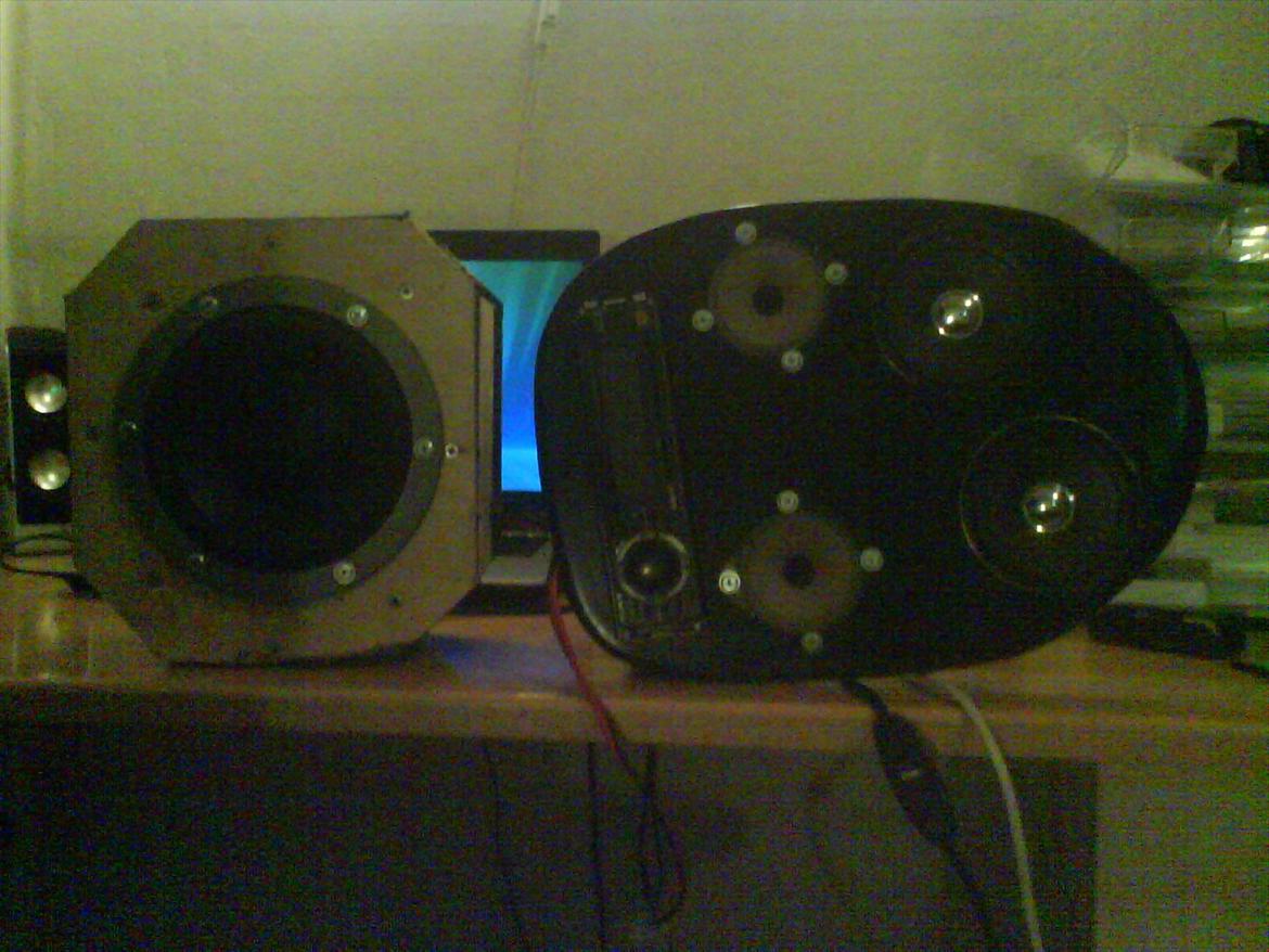 Piaggio Nrg mc3 Opc line - anlæg bass kassen er malet sort nu billede 15