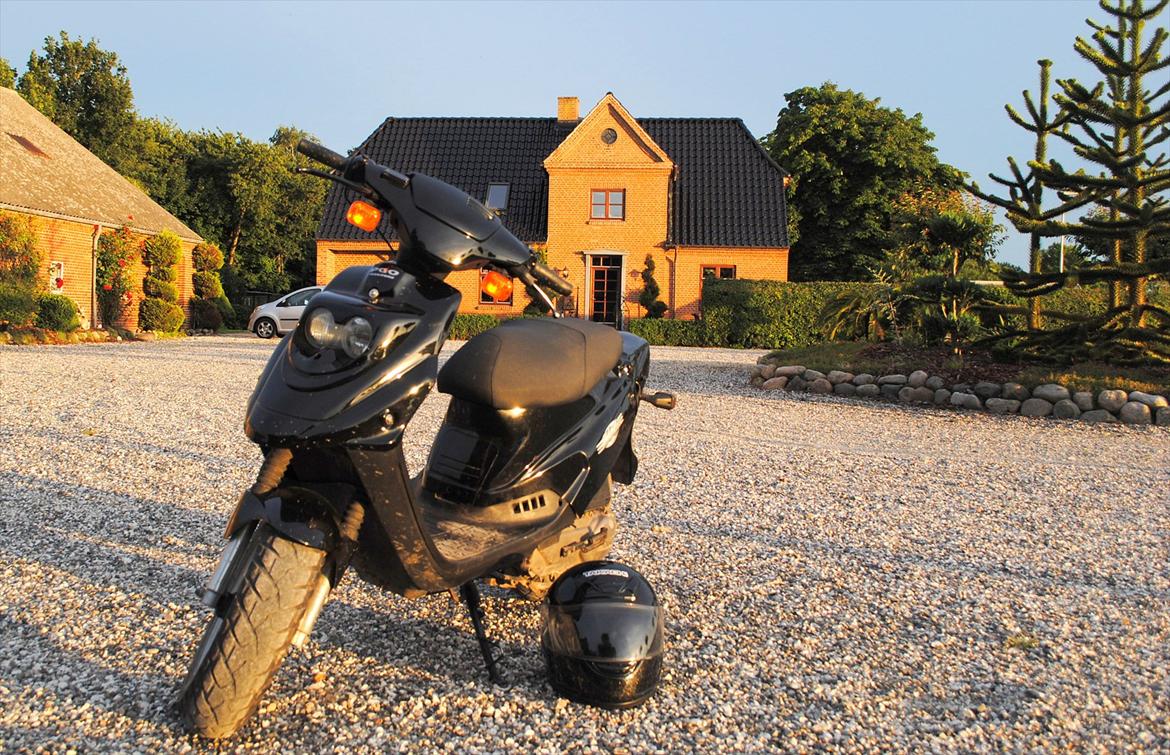 PGO Hot 50 billede 4