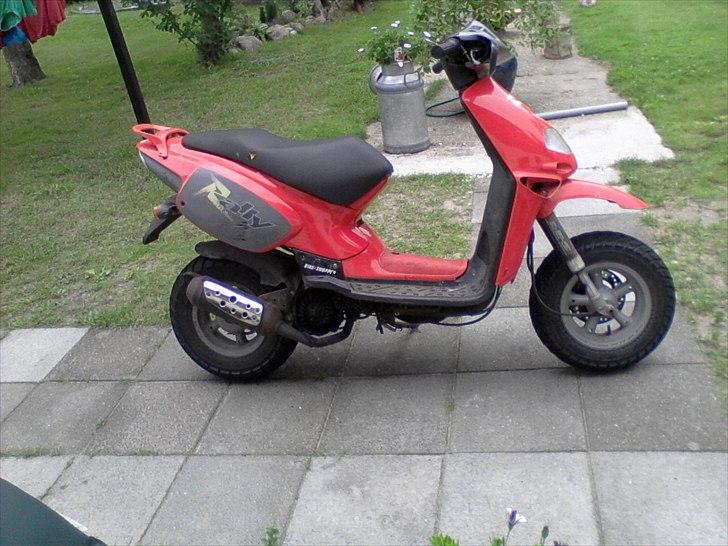 Aprilia rally billede 3