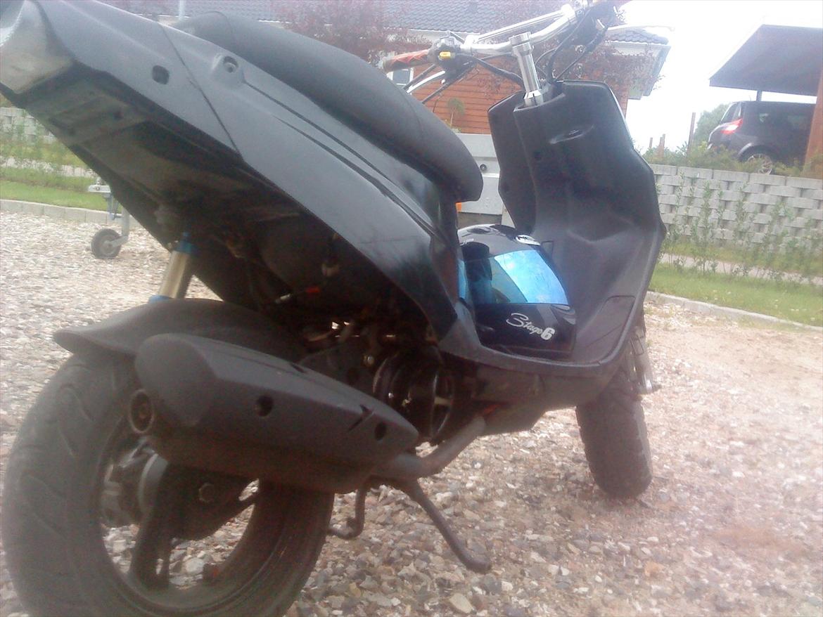 PGO Hot50 2011 byttet JogR billede 3