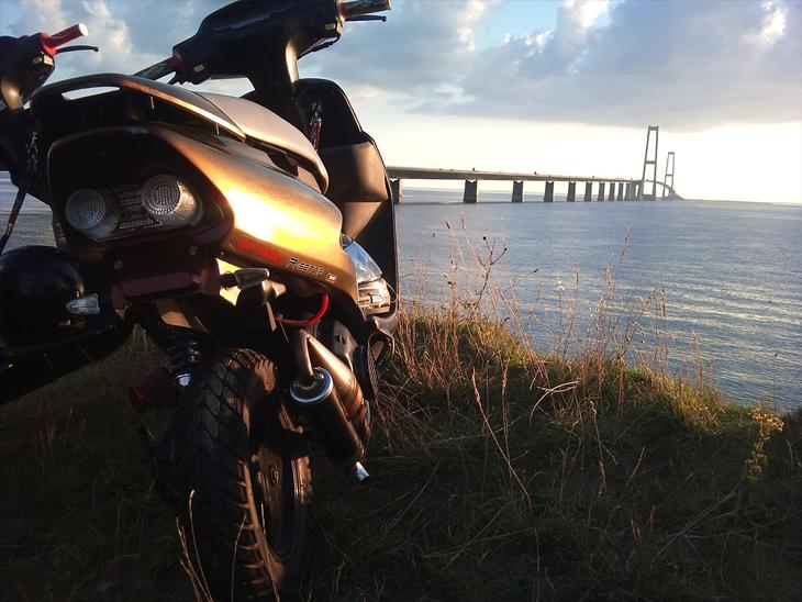 {{currentPhoto.altText}} billede {{currentPhoto.number}}