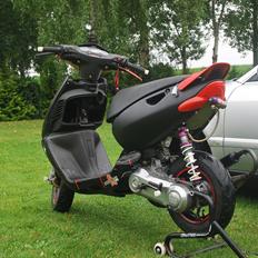 Aprilia BB77 Sonic   LC :D  