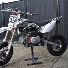 Moff Dream Vega EVO150 #59