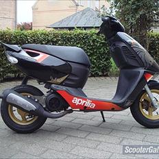 Aprilia sonic GP
