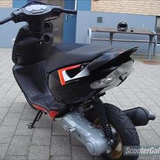 Aprilia sonic GP