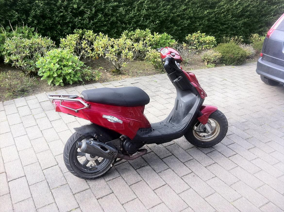 PGO Hot 50 billede 3