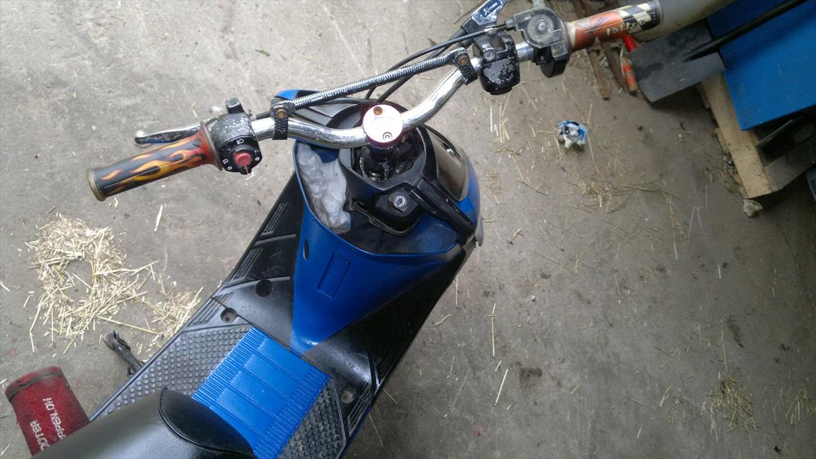 Yamaha  jog fs/ac (SOLGT) billede 2