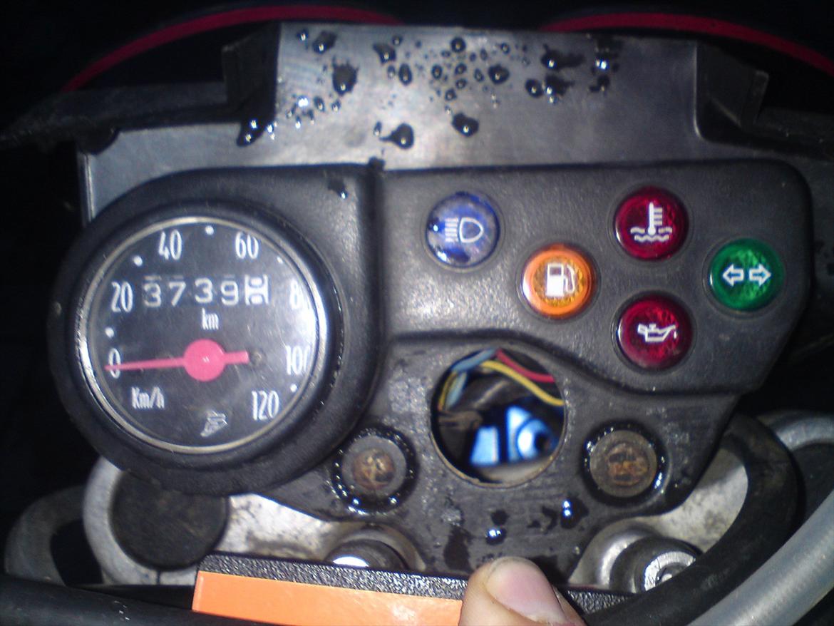 Derbi Senda (Mangler Forrør til udstødningen, og det for billede 9