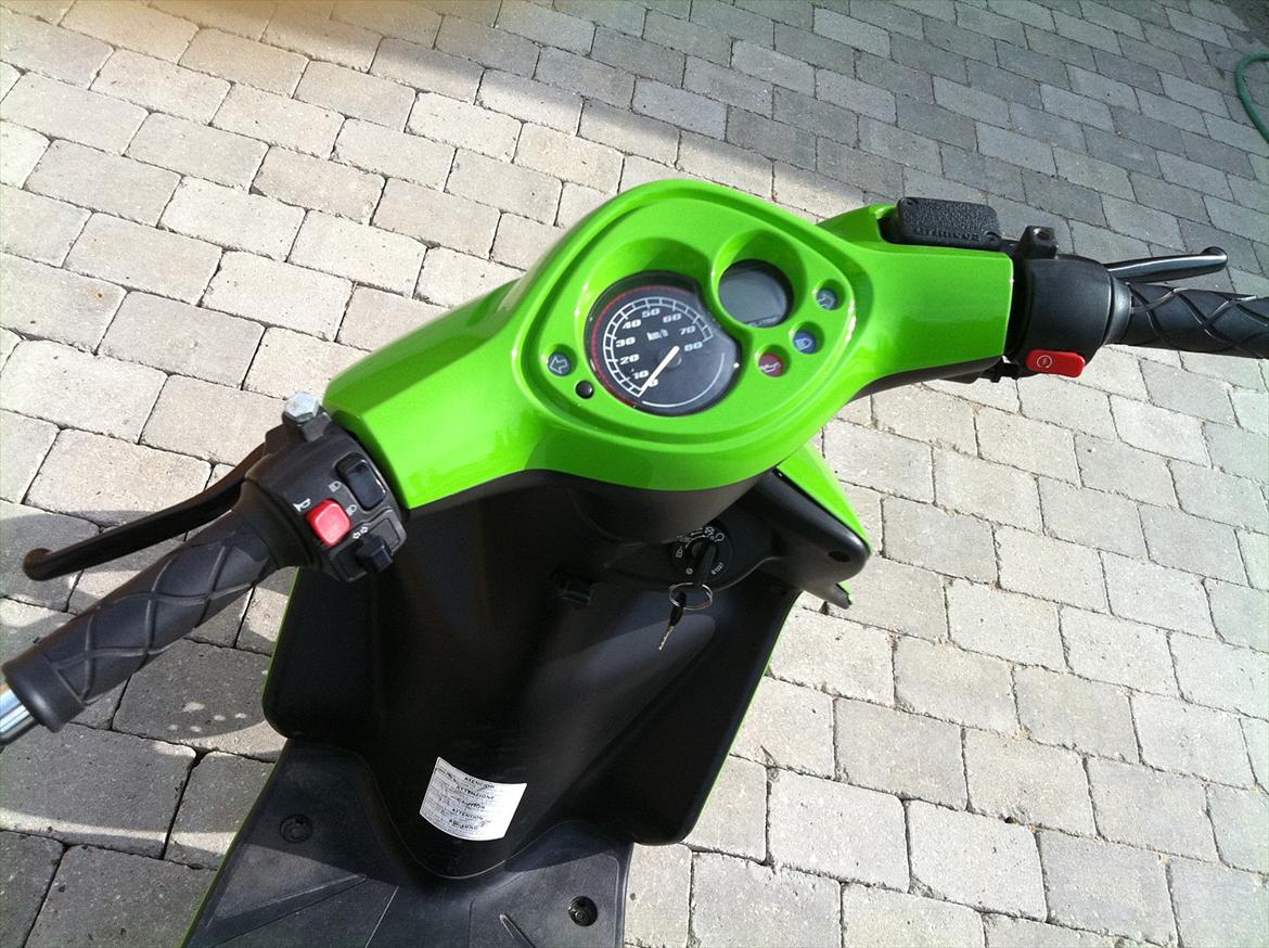 Yamaha jog r billede 2