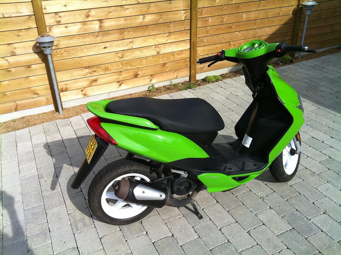 Yamaha jog r billede 4