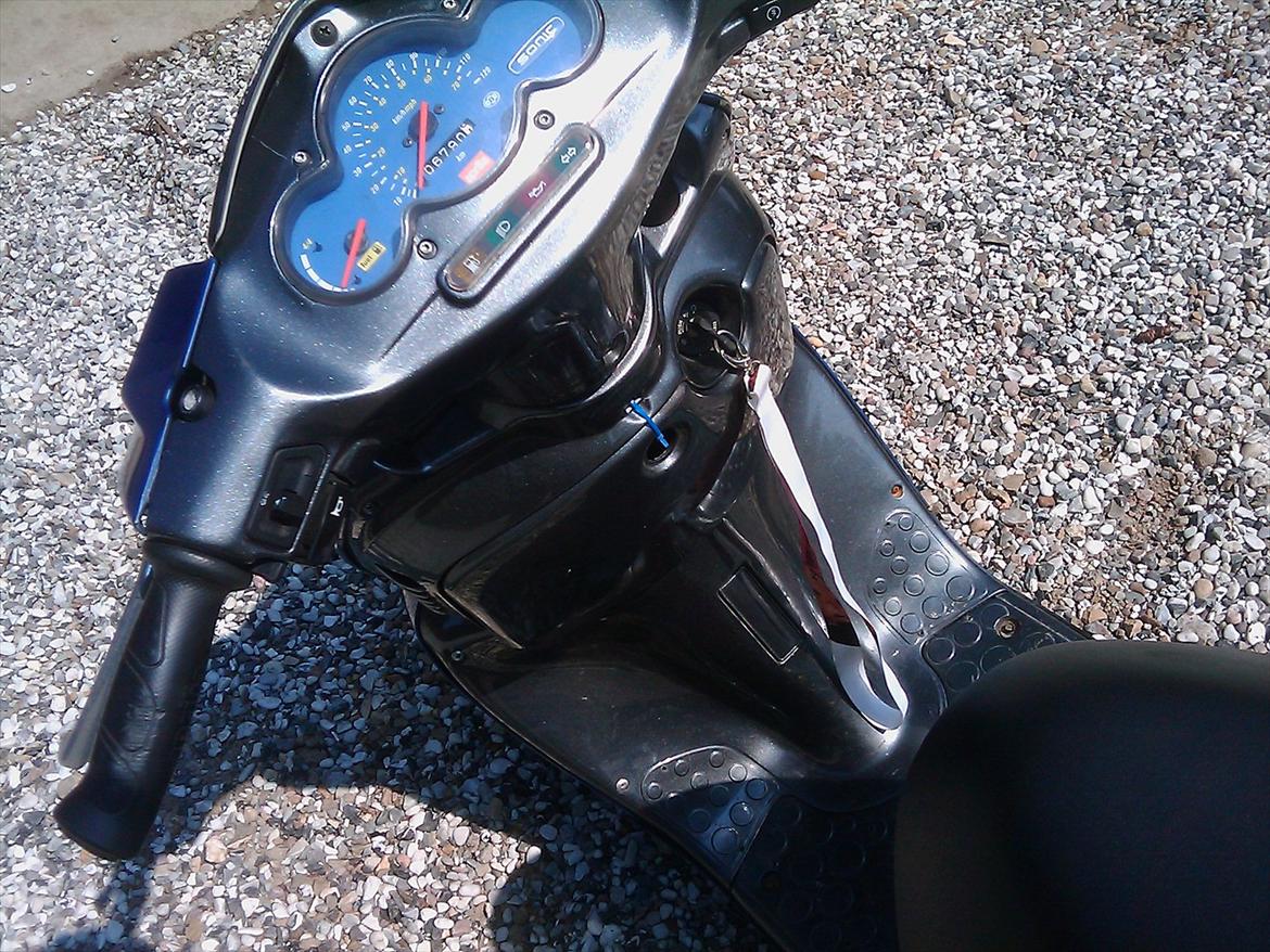 Aprilia sonic billede 10