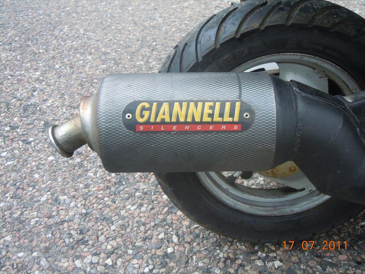 Aprilia sonic billede 2