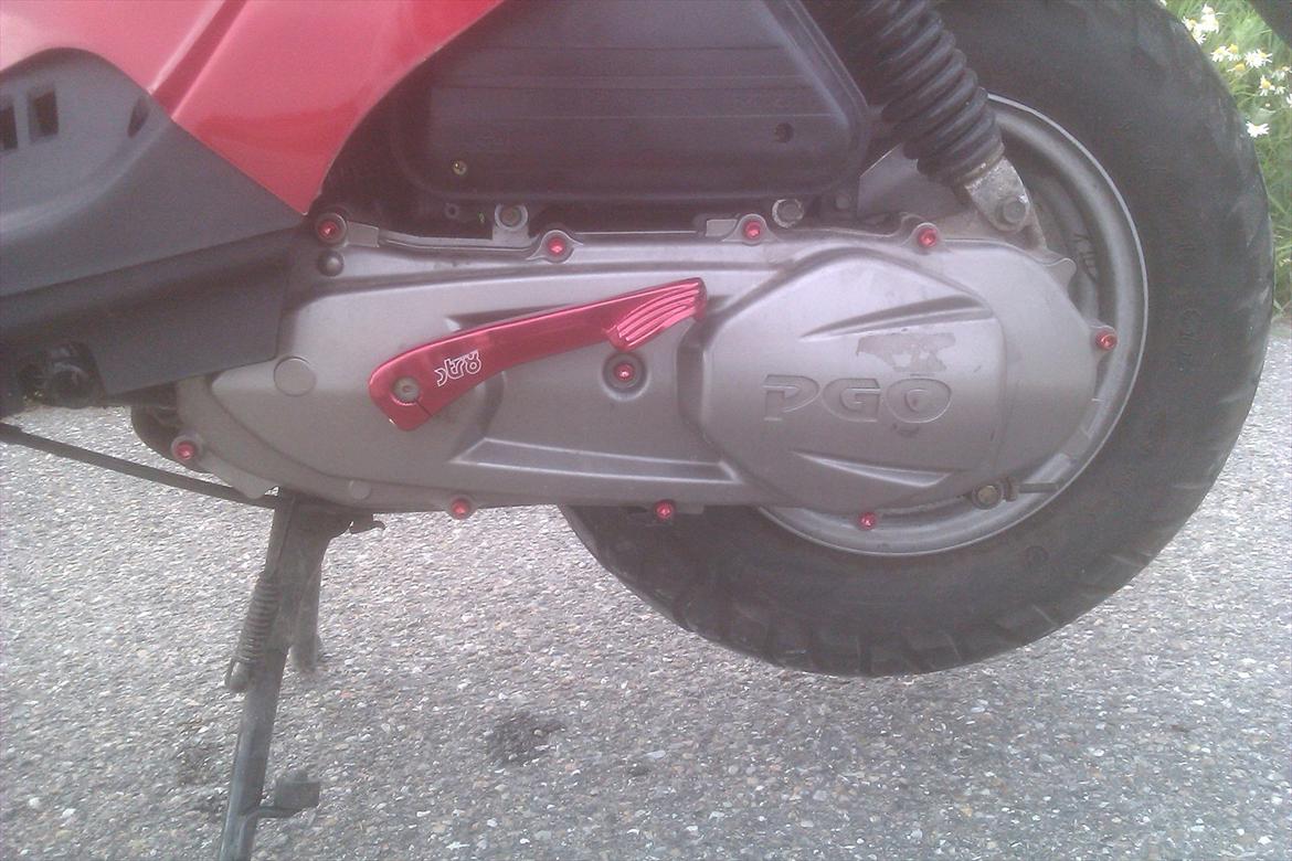 PGO Hot 50 (rød) - finde røde detaljer :P billede 16