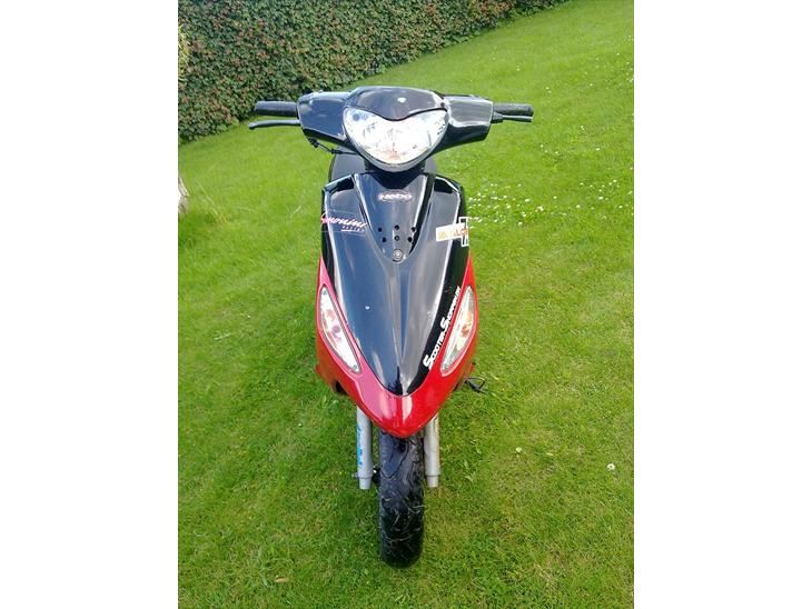 {{currentPhoto.altText}} billede {{currentPhoto.number}}