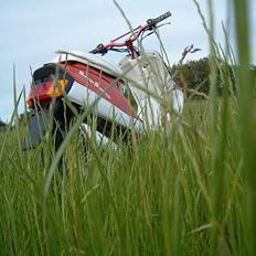 Yamaha JoG **Orange Edition**