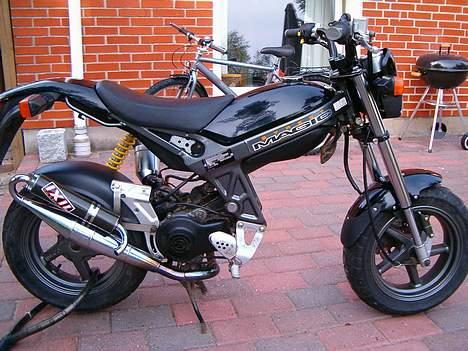 Suzuki Street Magic *SOLGT* billede 1