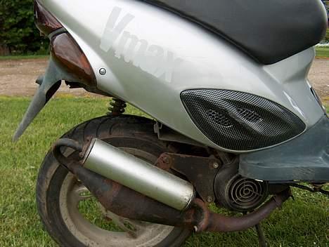 Adly Thunderbike *SOLGT* - Vmax klistermærke og Warrior knækudstødning billede 4
