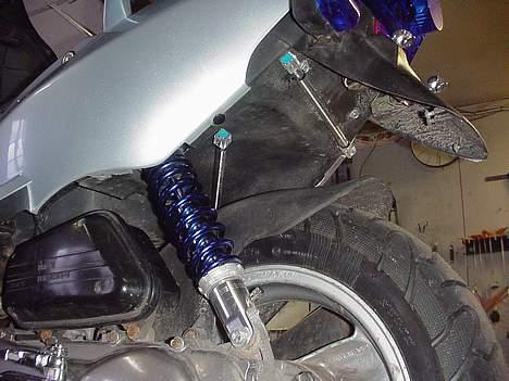 PGO Dr.Big (Solgt) - 2x 20cm neonrør billede 7