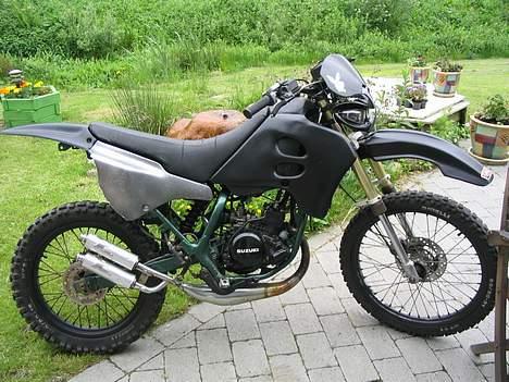 Suzuki Rmx SOLGT billede 1