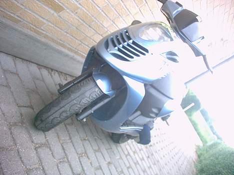 Aprilia Sonic GP  billede 3