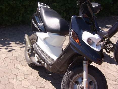 Yamaha bws ng Solgt / Byttet  - før den var metallik blå billede 2