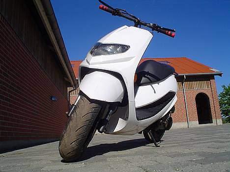 Suzuki estilete . (solgt) billede 13