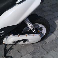 Yamaha Jog R Perlemor (FØR)