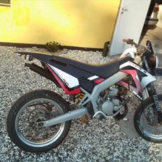 Gilera SMT - Supermotard byttet til Jog R 