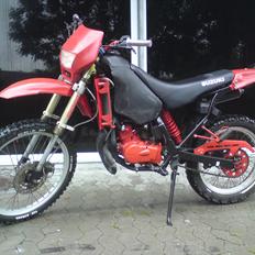 Suzuki Rmx