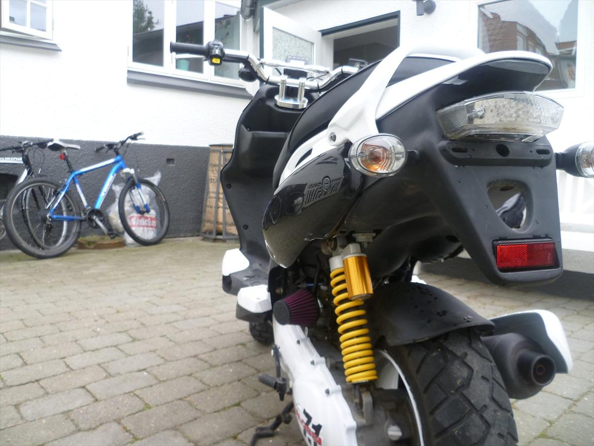 PGO PMX Naked BYTTET billede 2