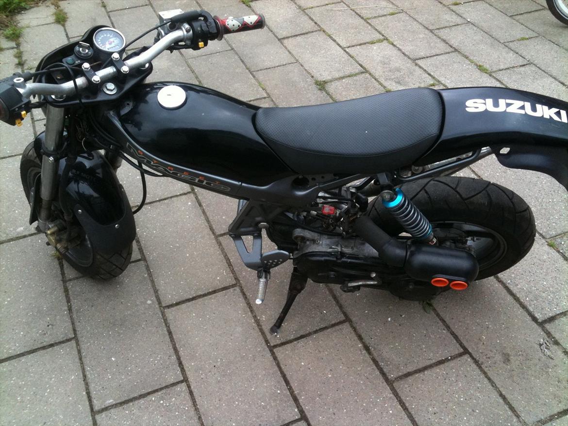 Suzuki Streetmagic billede 10